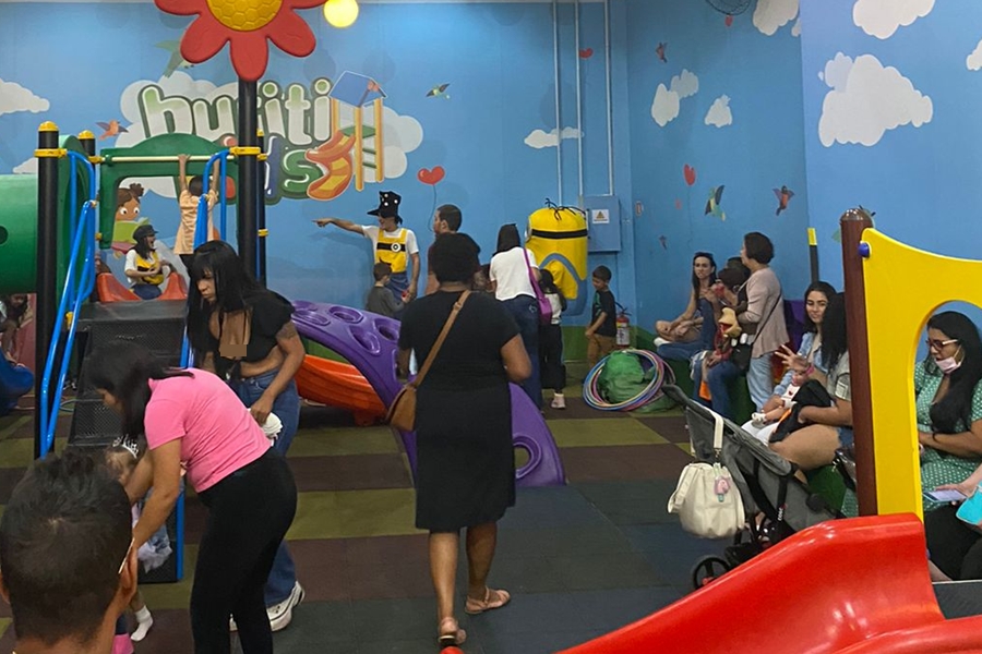 Circuito Galinha Pintadinha: diversão inflável para crianças chega ao Porto  Velho Shopping – Alerta Buritis